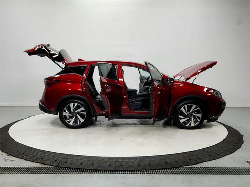 Used 2023 Nissan Murano SL w/ SL Moonroof Package image 18