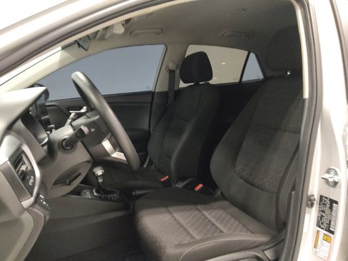 Used 2023 Kia Rio LX FWD image 17