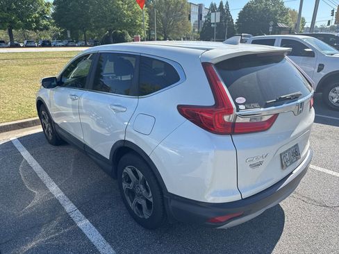 Used 2018 Honda CR-V EX image 2