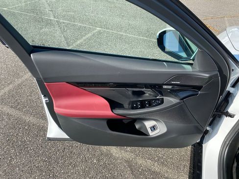 New 2026 BMW 530i xDrive image 12