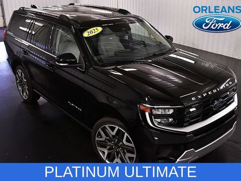 Used 2025 Ford Expedition Platinum w/ Platinum Ultimate Package AWD/4WD image 12