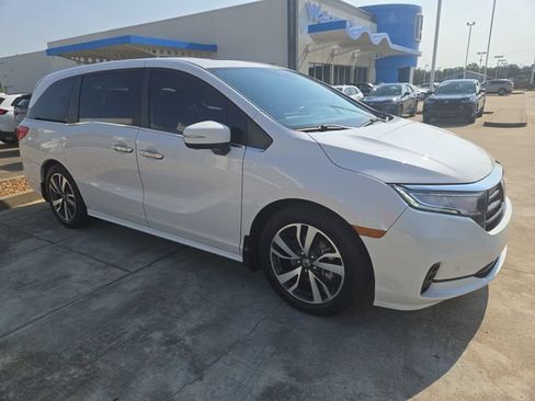 Used 2023 Honda Odyssey Touring image 7
