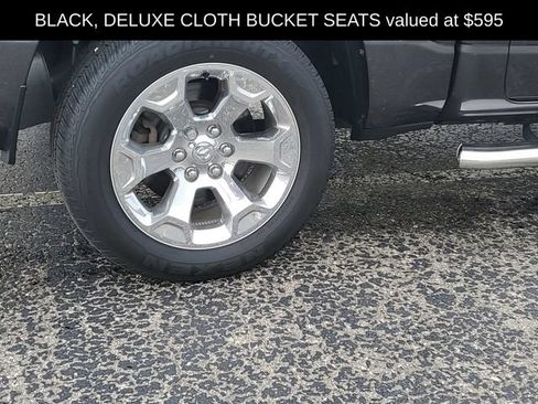 Used 2022 RAM 1500 Big Horn AWD/4WD image 11