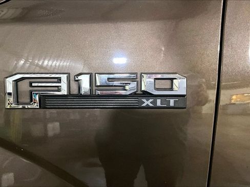 Used 2015 Ford F150 XLT w/ Equipment Group 301A Mid AWD/4WD image 28