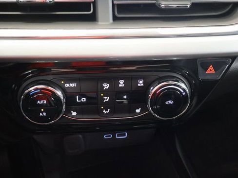 New 2026 Chevrolet Trax LT w/ Driver Confidence Package FWD image 18