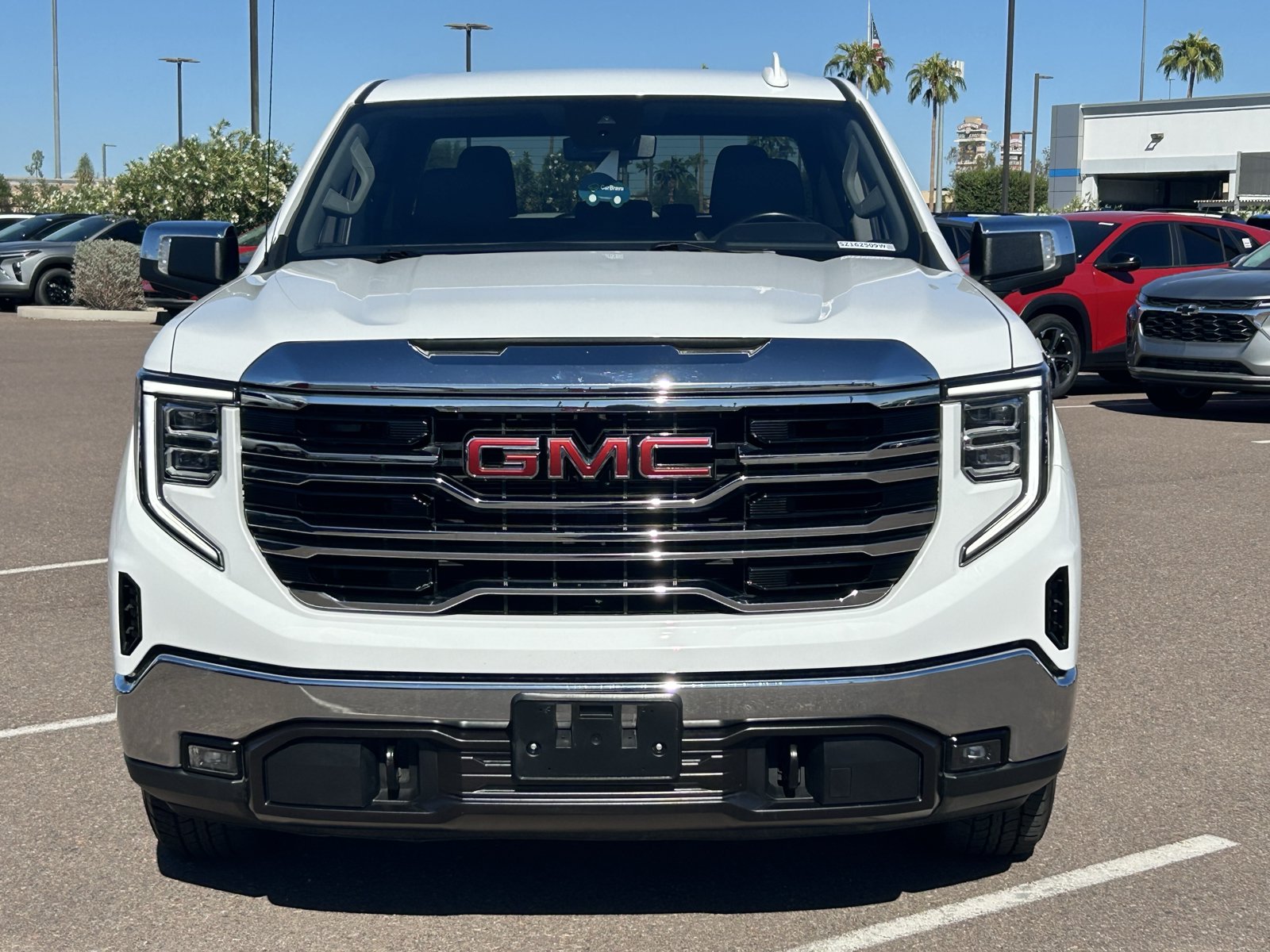 Certified 2025 GMC Sierra 1500 SLT RWD image 8