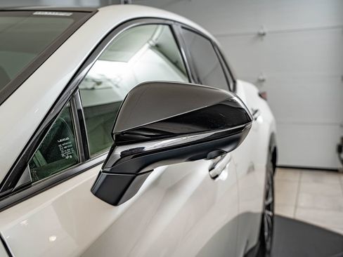 Certified 2024 Lexus RZ 300e Premium w/ Technology Package FWD image 9