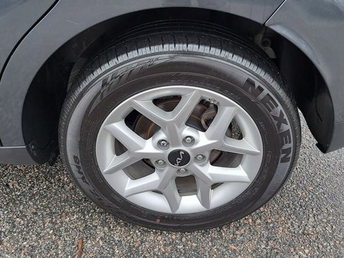 Used 2024 Kia Soul LX w/ Option Group 015 image 29