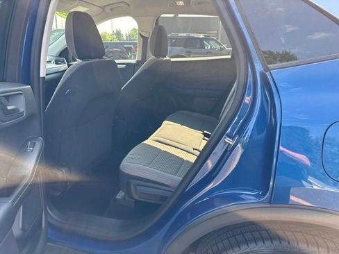Used 2022 Ford Escape SE w/ Cold Weather Package AWD/4WD image 17
