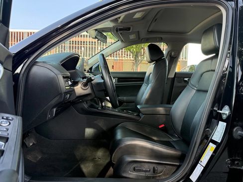Used 2024 Honda Civic EX-L image 23