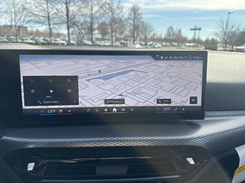 New 2026 BMW 330i xDrive Sedan image 15