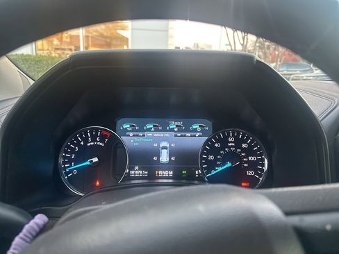 Used 2018 Ford Expedition Limited image 10