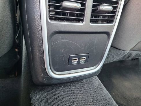 Used 2022 Dodge Charger SXT image 10