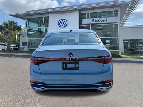 New 2026 Volkswagen Jetta SEL image 5