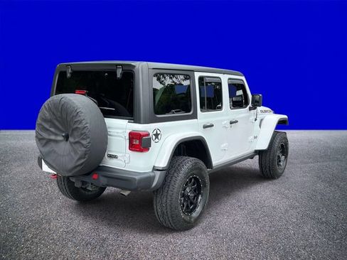 Used 2018 Jeep Wrangler Unlimited Rubicon AWD/4WD image 3