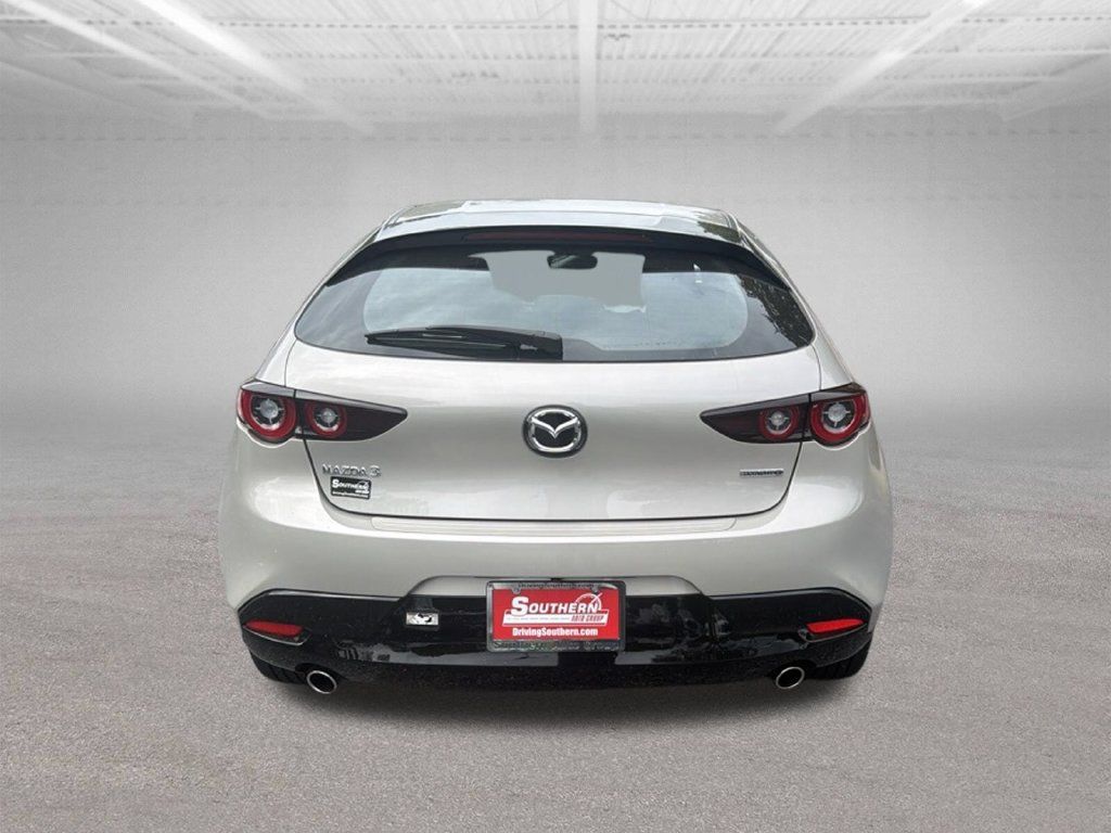 Used 2024 MAZDA MAZDA3 s FWD image 4