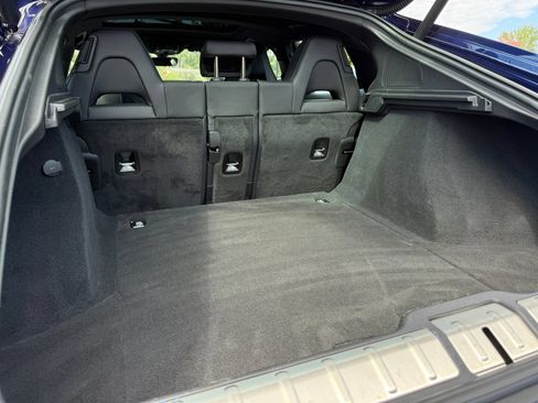 Used 2026 Porsche Panamera image 31