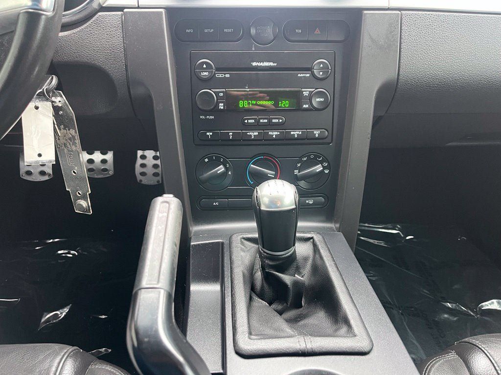 Used 2006 Ford Mustang GT Premium RWD image 21