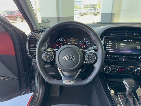 Used 2020 Kia Soul GT-Line Turbo FWD image 31