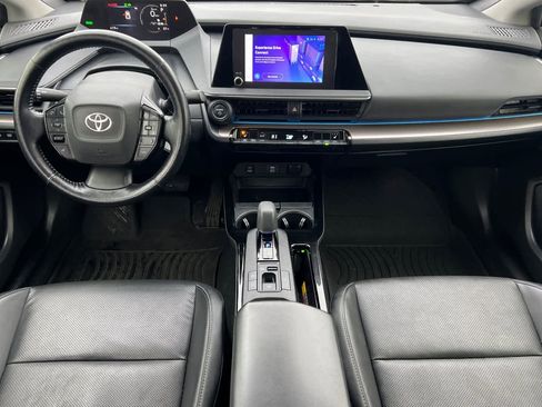 Certified 2023 Toyota Prius XLE image 3