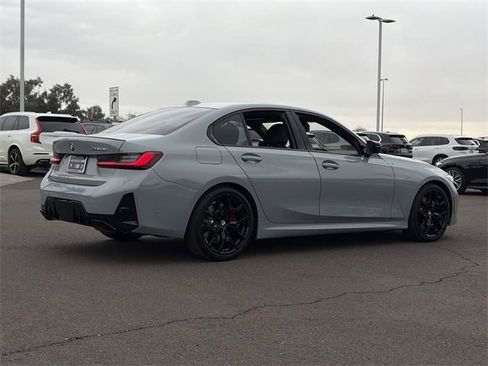 Used 2025 BMW M340i w/ Premium Package image 6