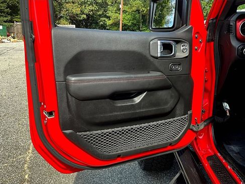 Used 2020 Jeep Wrangler Unlimited Rubicon image 18