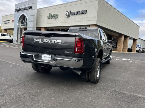 New 2026 RAM 3500 Tradesman image 14