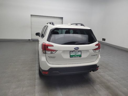 Used 2023 Subaru Forester Premium AWD/4WD image 6
