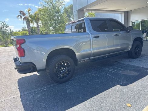 Used 2025 Chevrolet Silverado 1500 LT Trail Boss w/ Convenience Package II AWD/4WD image 3