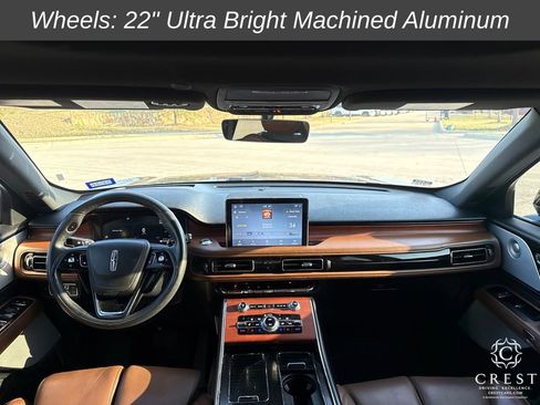 Used 2020 Lincoln Aviator Reserve w/ Equipment Group 202A image 13