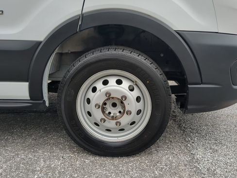 Used 2020 Ford Transit 350 DRW w/ Exterior Upgrade Package image 9