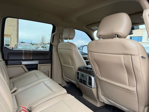 Used 2019 Ford F150 Lariat image 23