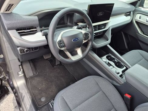 New 2026 Ford Explorer Active AWD/4WD image 10