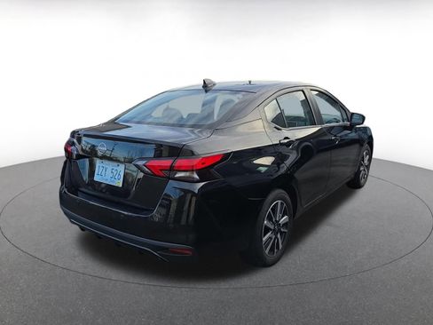 Used 2025 Nissan Versa SV image 7