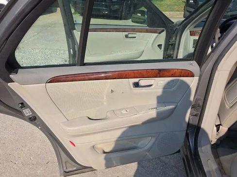 Used 2007 Cadillac DTS Performance FWD image 11