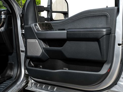 Used 2023 Ford F450 Lariat w/ Lariat Ultimate Package image 50