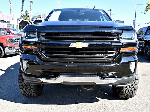 Used 2017 Chevrolet Silverado 1500 LT w/ All Star Edition AWD/4WD image 2