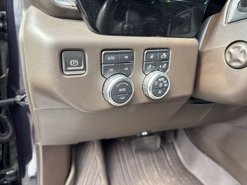 Used 2023 GMC Sierra 1500 SLT w/ SLT Premium Plus Package image 13