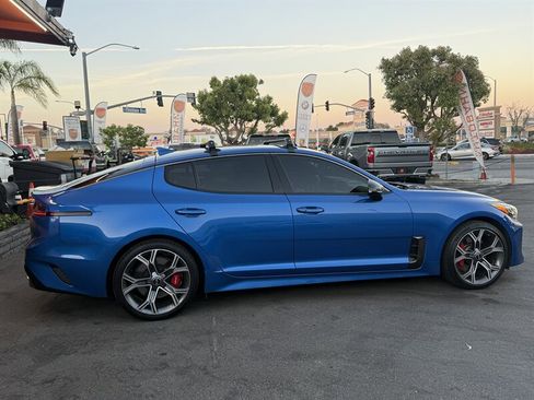 Used 2021 Kia Stinger GT image 19