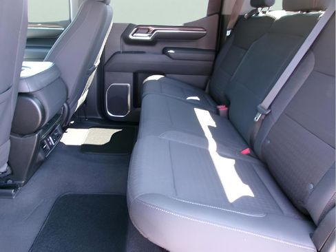 Used 2023 Chevrolet Silverado 1500 LT w/ Protection Package image 10