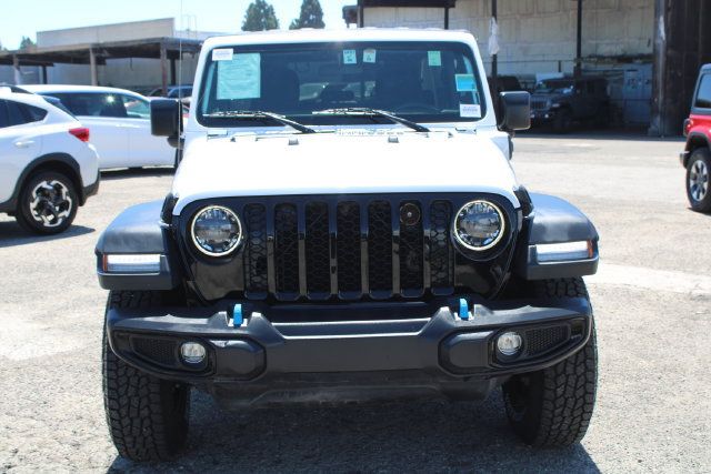 Used 2023 Jeep Wrangler Unlimited AWD/4WD image 2