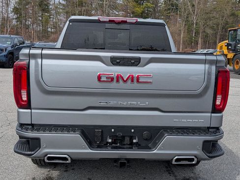 New 2026 GMC Sierra 1500 Denali w/ Denali Reserve Package image 12