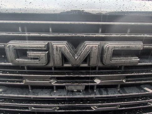 Used 2022 GMC Sierra 1500 Elevation w/ Elevation Premium Package image 31