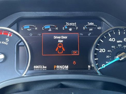 Used 2021 Ford F250 Lariat w/ Lariat Ultimate Package image 37