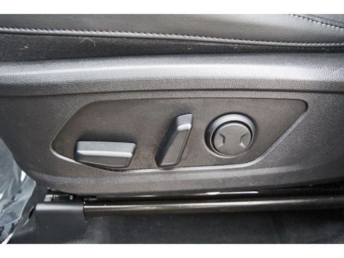 Certified 2023 Kia Sorento SX FWD image 34