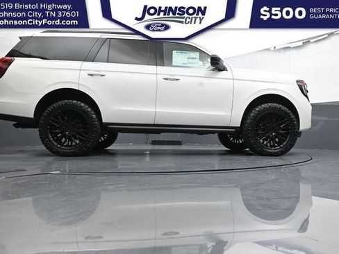 New 2025 Ford Expedition Active AWD/4WD image 32