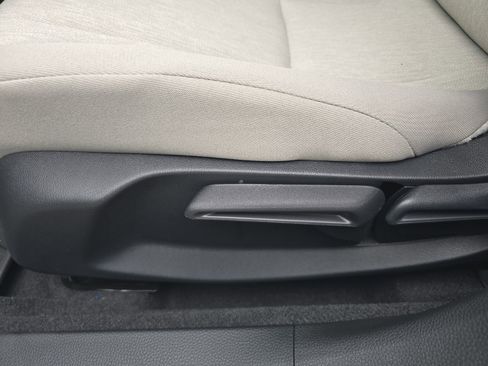 New 2026 Honda Accord LX image 9