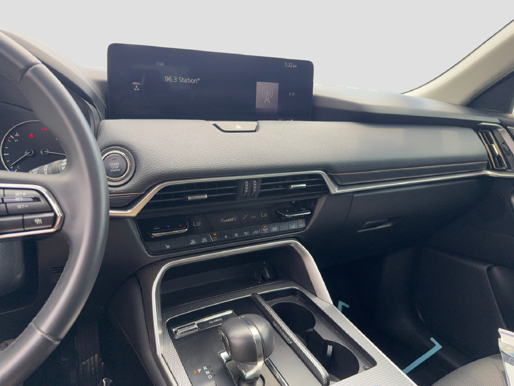 Used 2025 MAZDA CX-70 3.3 Turbo w/ Preferred Package AWD/4WD image 19