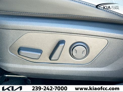 New 2026 Kia Sportage SX image 25