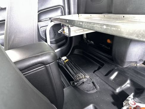 Used 2022 Chevrolet Colorado LT w/ Fleet Safety Package RWD image 22